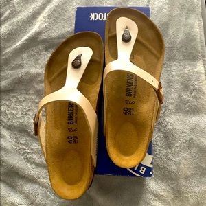 BNIB Birkenstock Gizeh Size 10